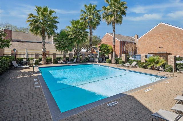 854 Augusta Drive 854, Houston, TX 77057