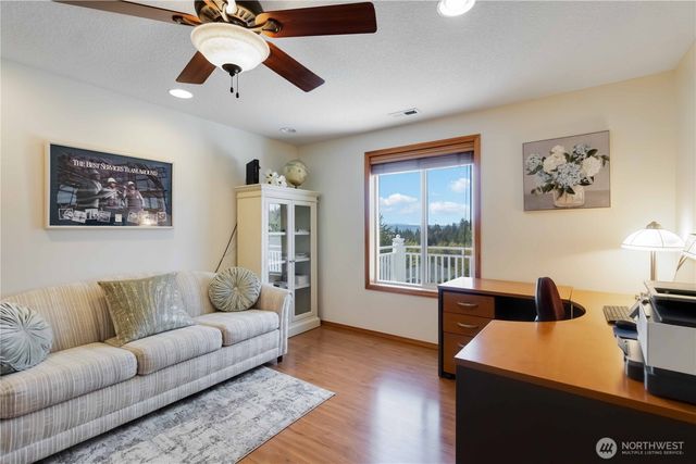 1512 Tara Street, Kelso, WA 98626