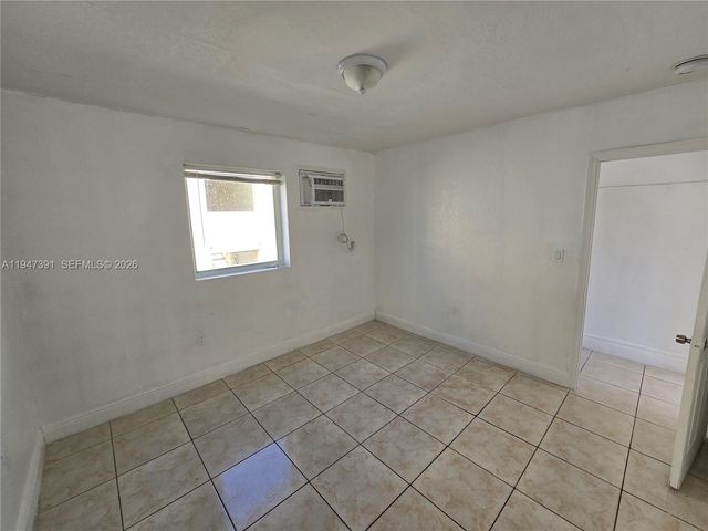 535 NW 7th St 2, Miami, FL 33136