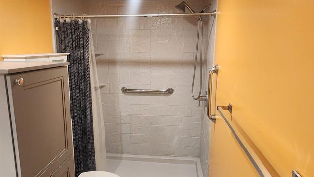 549 N Grant Avenue, Janesville, WI 53548