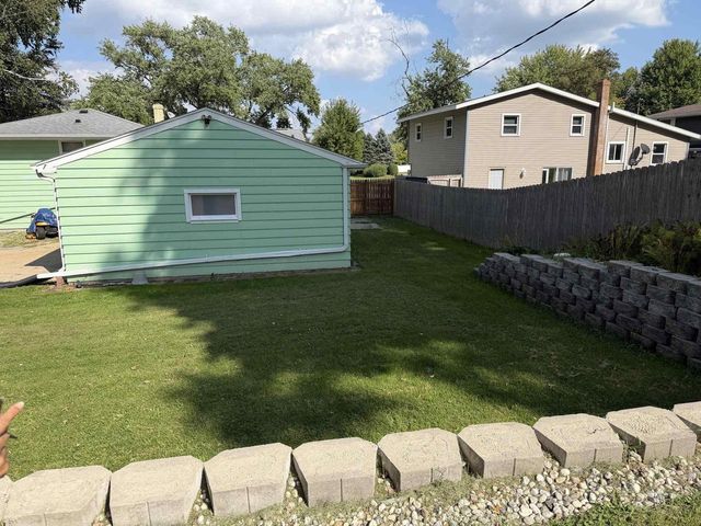 549 N Grant Avenue, Janesville, WI 53548