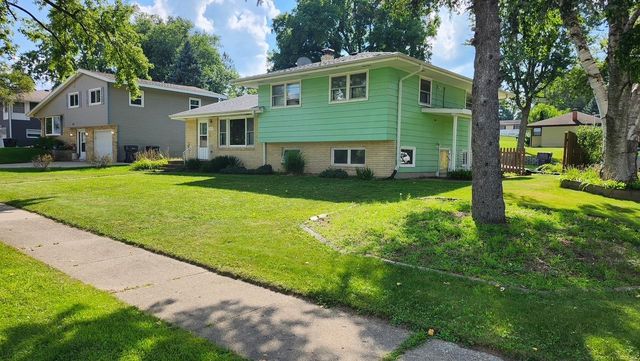 549 N Grant Avenue, Janesville, WI 53548