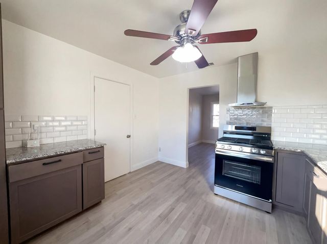 3910 Ivy St, Sacramento, CA 95838