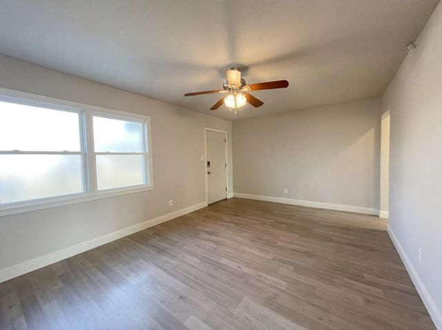 3910 Ivy St, Sacramento, CA 95838