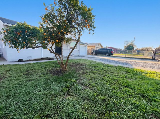 3910 Ivy St, Sacramento, CA 95838