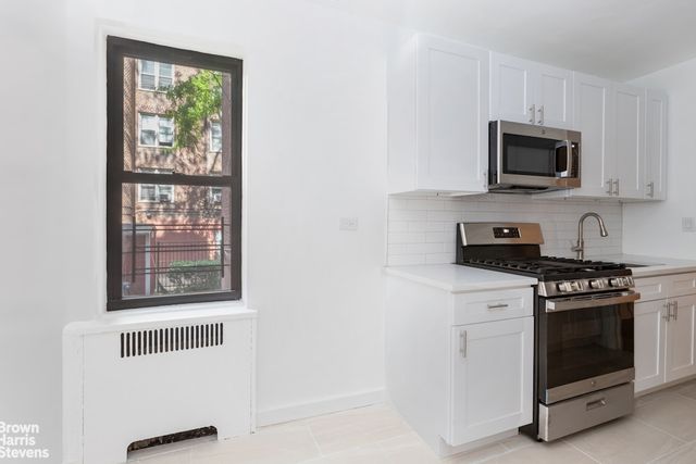 3215 Netherland Ave Apt 1C, New York City, NY 10463