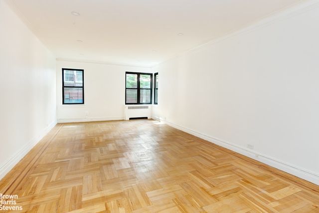3215 Netherland Ave Apt 1C, New York City, NY 10463