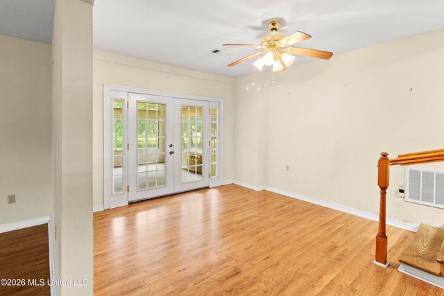 4510 Willow Street, Pascagoula, MS 39567