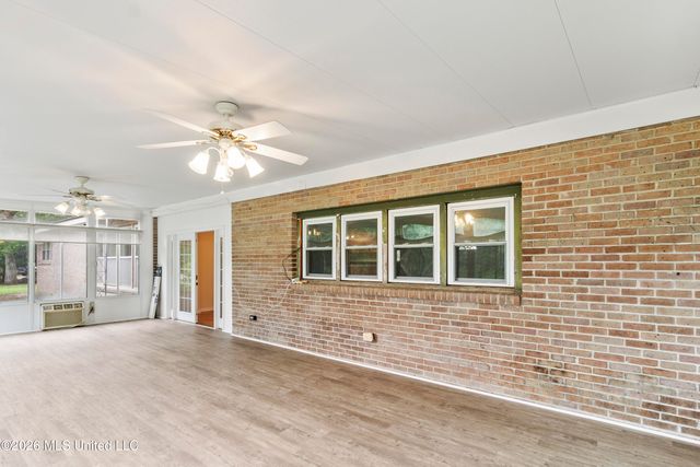 4510 Willow Street, Pascagoula, MS 39567