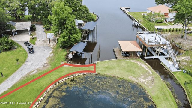 4510 Willow Street, Pascagoula, MS 39567
