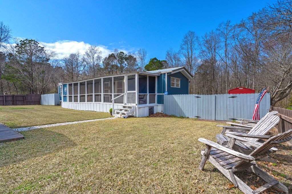 Image 32 of property listing at 322 E Poplar Branch Drive, Moncks Corner, SC 29461