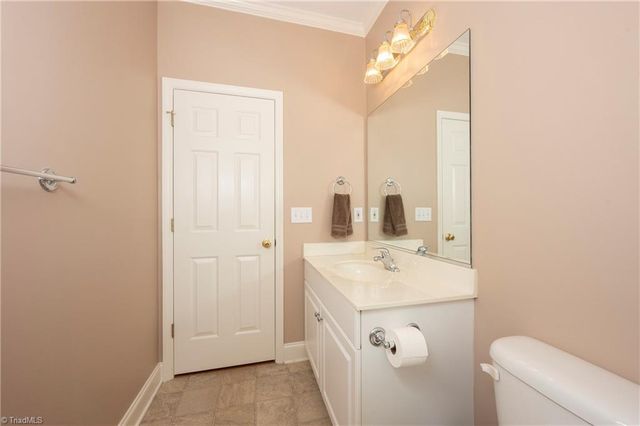 4032 Clinard Road, Clemmons, NC 27012