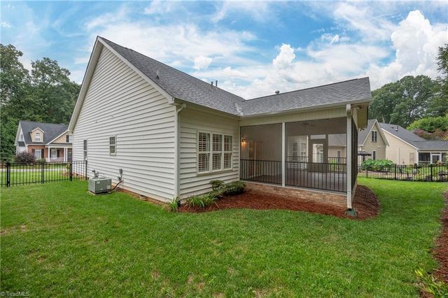 4032 Clinard Road, Clemmons, NC 27012