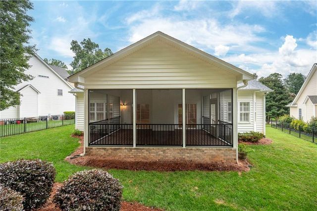 4032 Clinard Road, Clemmons, NC 27012