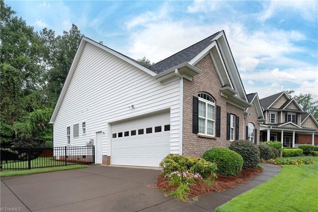 4032 Clinard Road, Clemmons, NC 27012