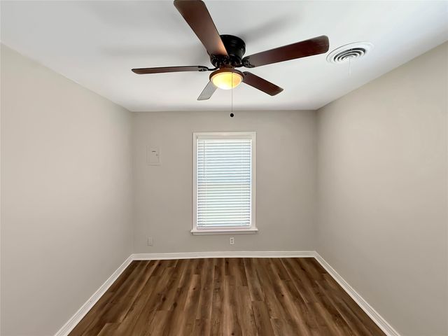 5017 Fairfax Street, Fort Worth, TX 76116