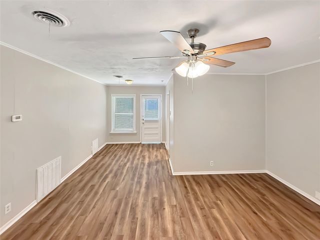 5017 Fairfax Street, Fort Worth, TX 76116