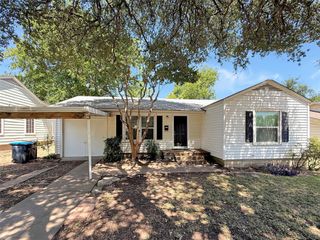 5017 Fairfax Street, Fort Worth, TX 76116