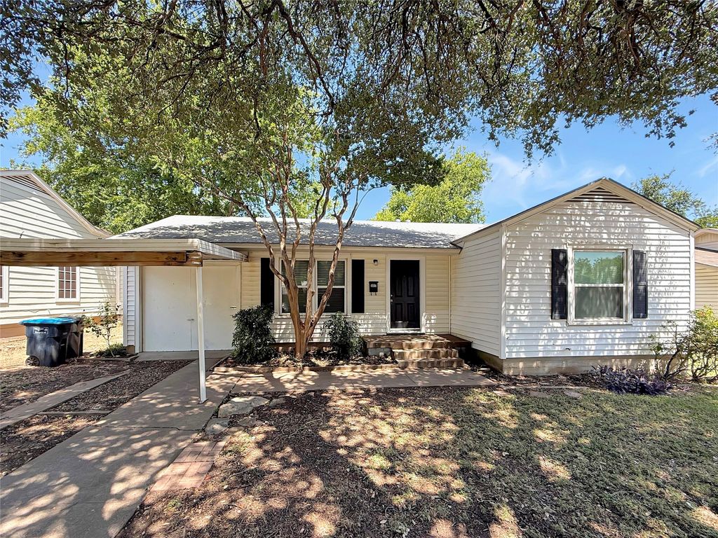 5017 Fairfax Street, Fort Worth, TX 76116
