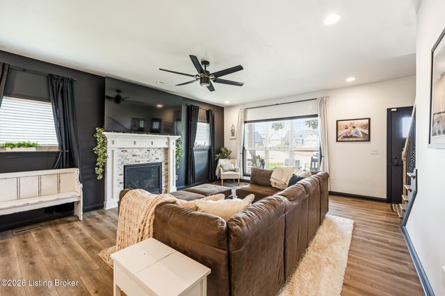 2829 Alder Wood Ln, La Grange, KY 40031
