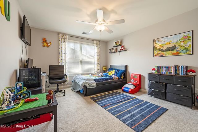 2829 Alder Wood Ln, La Grange, KY 40031