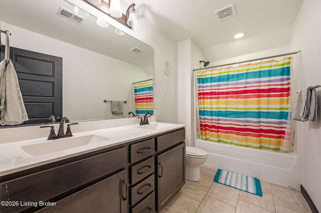 2829 Alder Wood Ln, La Grange, KY 40031