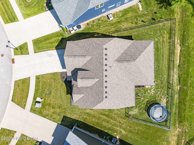 2829 Alder Wood Ln, La Grange, KY 40031