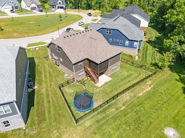 2829 Alder Wood Ln, La Grange, KY 40031