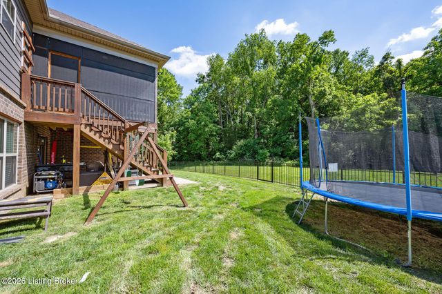 2829 Alder Wood Ln, La Grange, KY 40031