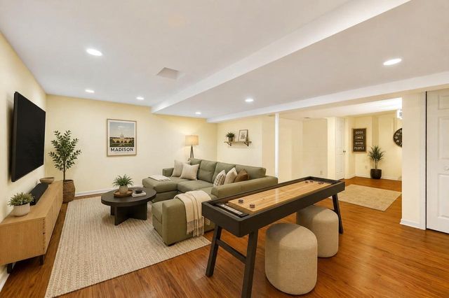 6941 Old Sauk Road, Madison, WI 53717