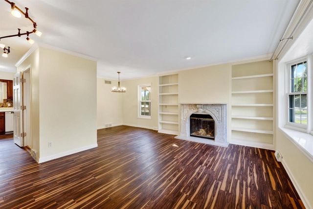 6941 Old Sauk Road, Madison, WI 53717