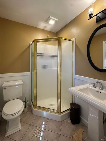 717 W BOULEVARD, Kokomo, IN 46902