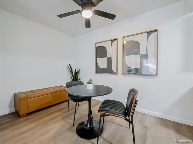 40325 Plymouth Road 103, Plymouth, MI 48170