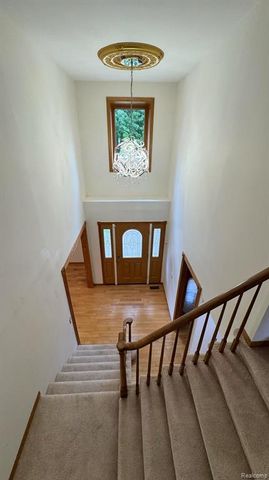3440 Salem Drive, Rochester Hills, MI 48306