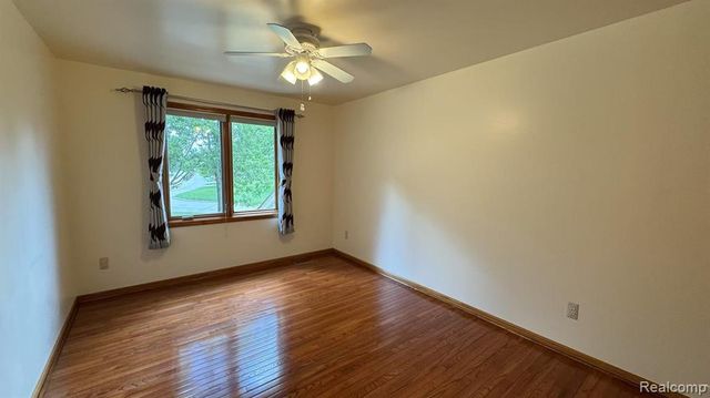 3440 Salem Drive, Rochester Hills, MI 48306