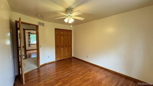 3440 Salem Drive, Rochester Hills, MI 48306