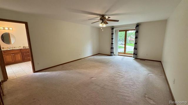 3440 Salem Drive, Rochester Hills, MI 48306