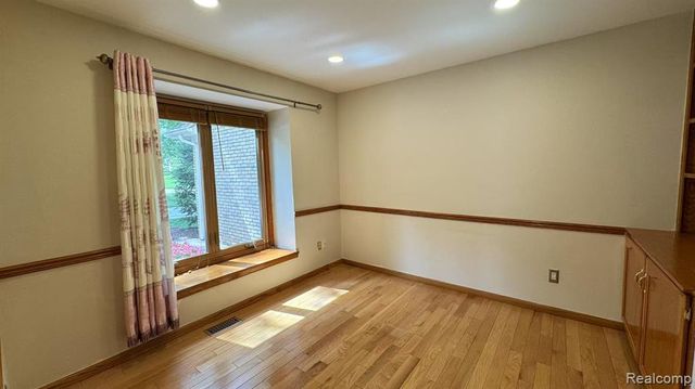 3440 Salem Drive, Rochester Hills, MI 48306