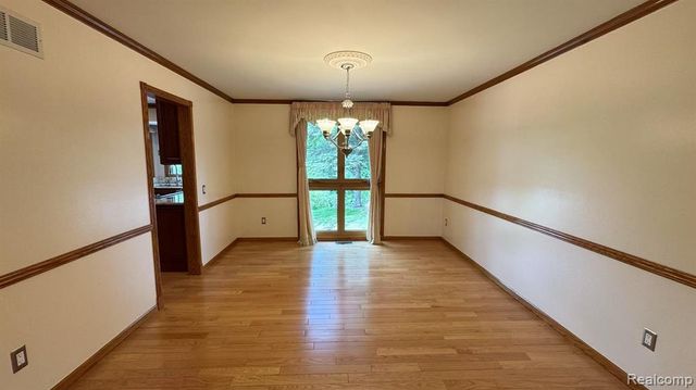 3440 Salem Drive, Rochester Hills, MI 48306