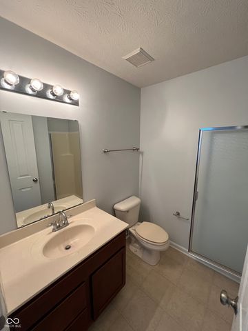 9451 Glencroft Way, Indianapolis, IN 46250