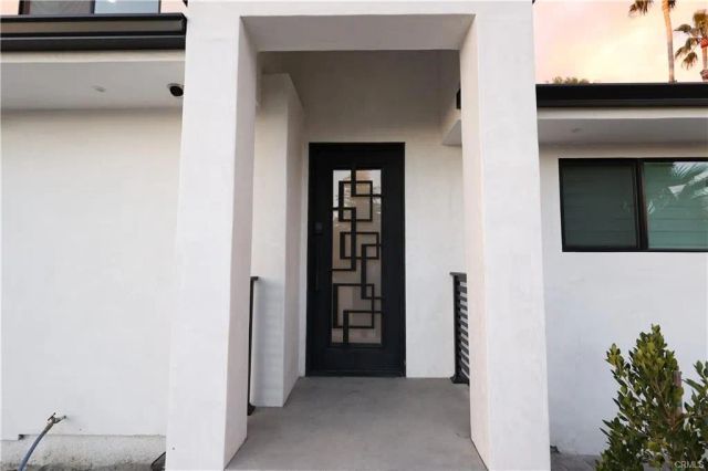 9315 White Oak Avenue, Northridge, CA 91325