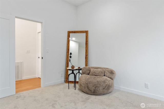 19628 Heinz Place, Lynnwood, WA 98036