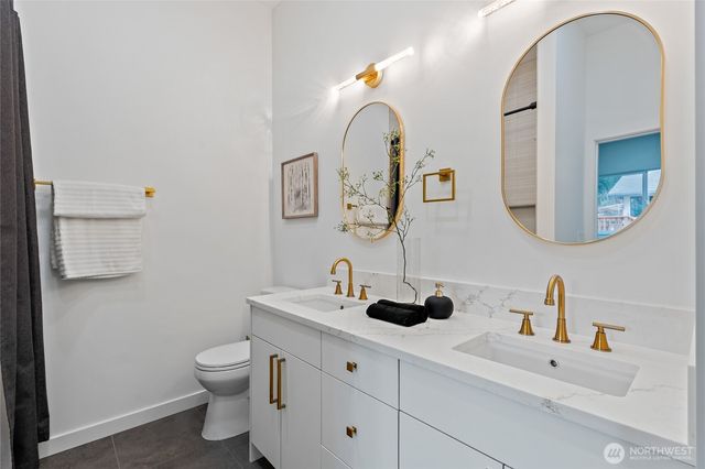 19628 Heinz Place, Lynnwood, WA 98036