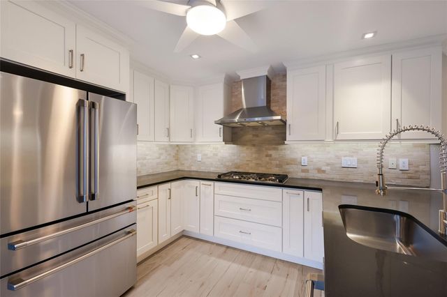 103 FILLMORE DRIVE, Sarasota, FL 34236