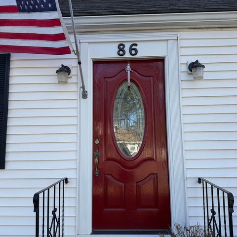 86 Chestnut Hill Road, Rochester, NH 03867