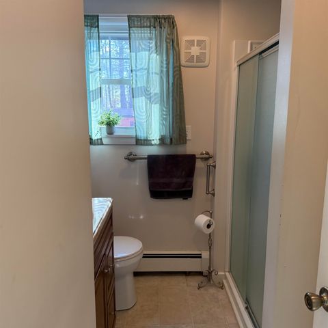 86 Chestnut Hill Road, Rochester, NH 03867