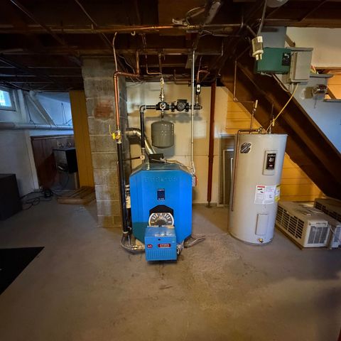 86 Chestnut Hill Road, Rochester, NH 03867