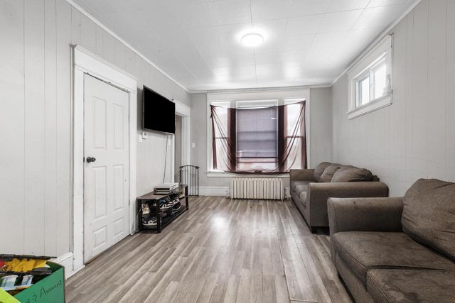 1567 S Cesar E Chavez DRIVE, Milwaukee, WI 53204