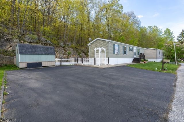 13 Alpine Circle, Franklin Boro, NJ 07416