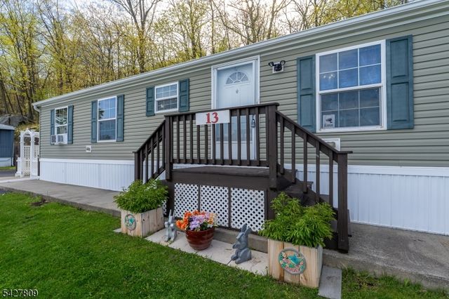 13 Alpine Circle, Franklin Boro, NJ 07416
